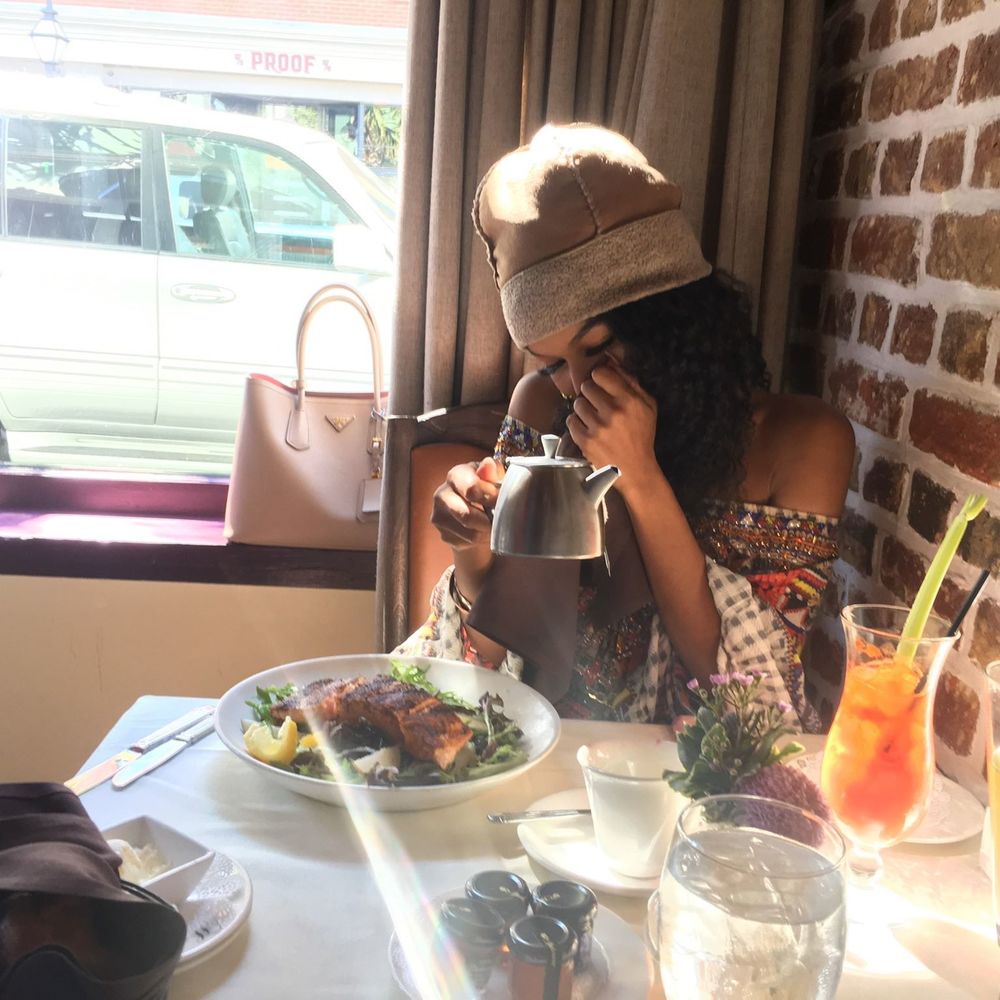 Meet your Posher, Symone
